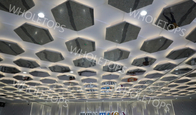 لوحة السقف الألومنيوم 1100 الزخرفية سداسية للمركز التجاري الفاخر